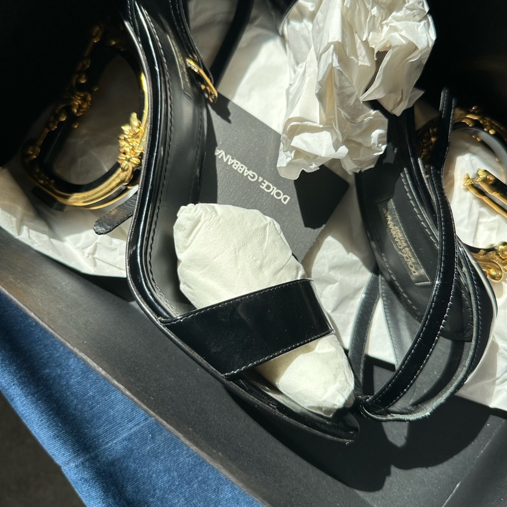 Nappa leather sandals with baroque DG detail